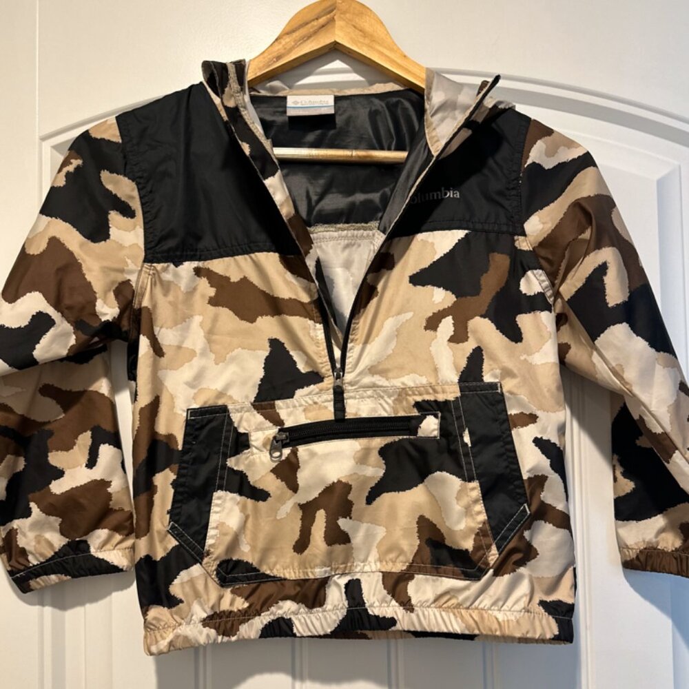 Columbia boys xs brown camo windbreaker